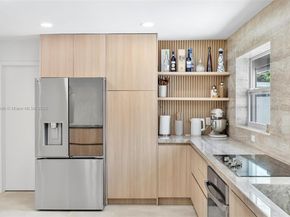 417 N Highland Dr, Hollywood FL 33021