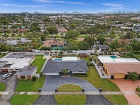 417 N Highland Dr, Hollywood FL 33021