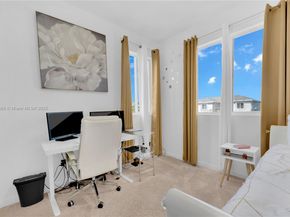 856 SE 16th Ct, Homestead FL 33034