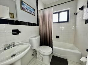 3297 - 3299 SW 26th St, Miami FL 33133