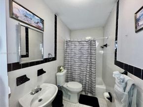 3297 - 3299 SW 26th St, Miami FL 33133