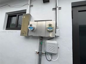 3297 - 3299 SW 26th St, Miami FL 33133