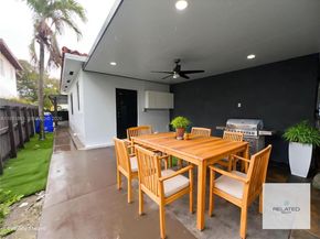 3297 - 3299 SW 26th St, Miami FL 33133