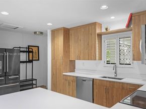 715 NE 25th Ave, Pompano Beach FL 33062