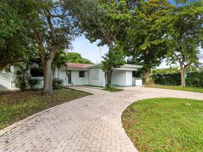 715 NE 25th Ave, Pompano Beach FL 33062