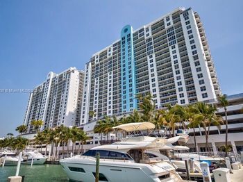 1800 Sunset Harbour Dr