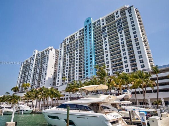 1800 Sunset Harbour Dr 2105, Miami Beach FL 33139
