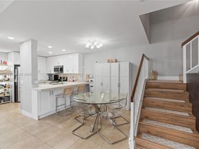 21200 Harbor Way 11811, Aventura FL 33180