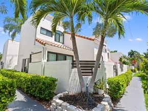 21200 Harbor Way 11811, Aventura FL 33180