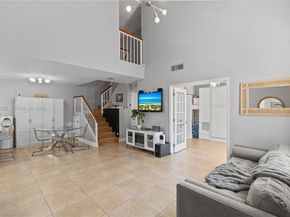 21200 Harbor Way 11811, Aventura FL 33180