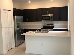 2610 SE 13th St, Homestead FL 33035