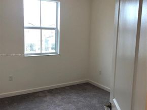 2610 SE 13th St, Homestead FL 33035