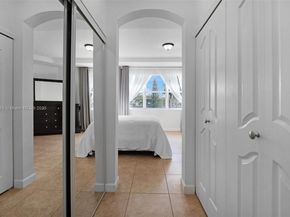 11470 NW 79th Ln, Doral FL 33178