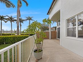 11470 NW 79th Ln, Doral FL 33178