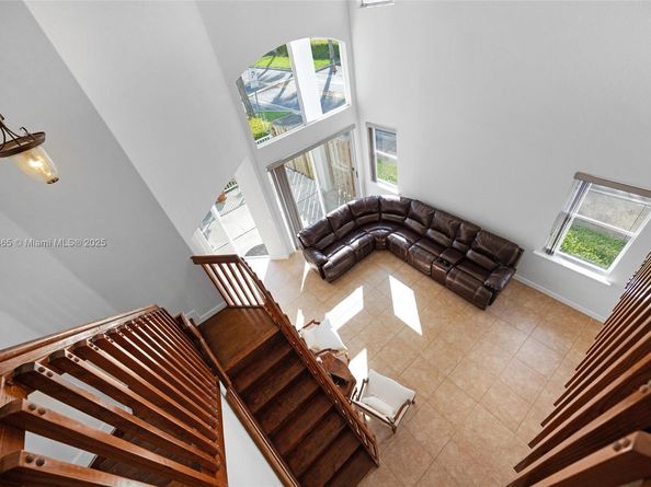 11470 NW 79th Ln, Doral FL 33178