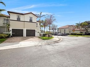 11470 NW 79th Ln, Doral FL 33178