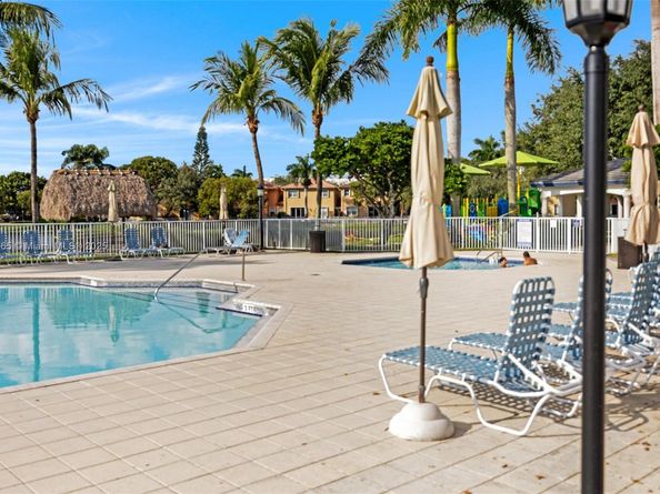 11470 NW 79th Ln, Doral FL 33178