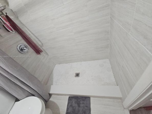 436 Lakeview Dr 104, Weston FL 33326