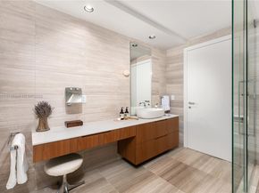 4701 N Meridian Ave 421, Miami Beach FL 33140