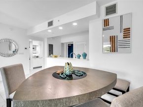 1850 monroe 406, Hollywood FL 33020