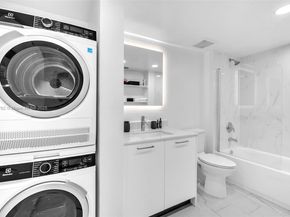 1850 monroe 406, Hollywood FL 33020
