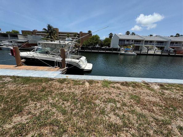 3750 NE 169th St 106, North Miami Beach FL 33160