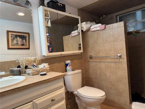 3750 NE 169th St 106, North Miami Beach FL 33160