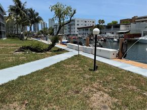 3750 NE 169th St 106, North Miami Beach FL 33160