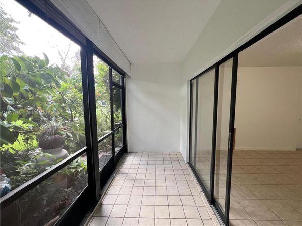 3101 Oakland Shores Dr H104, Oakland Park FL 33309
