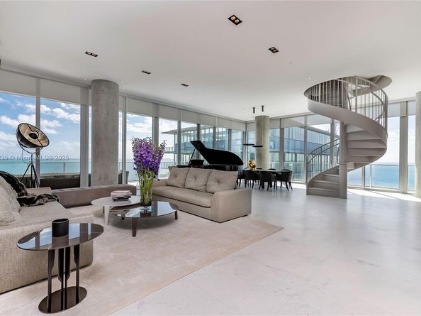2669 S Bayshore Dr PH1N, Coconut Grove FL 33133