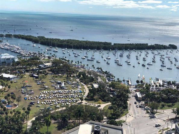 2669 S Bayshore Dr PH1N, Coconut Grove FL 33133