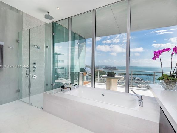 2669 S Bayshore Dr PH1N, Coconut Grove FL 33133