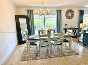 1001 Hillcrest Ct 306, Hollywood FL 33021