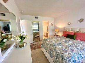 1001 Hillcrest Ct 306, Hollywood FL 33021