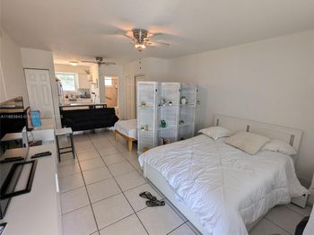 158 Ocean Dr