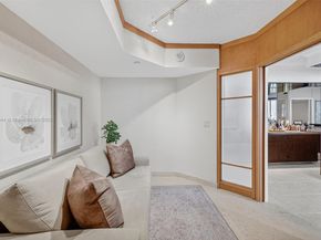 3000 Island Blvd 1904, Aventura FL 33160