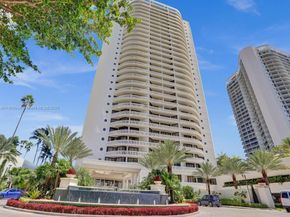 3000 Island Blvd 1904, Aventura FL 33160