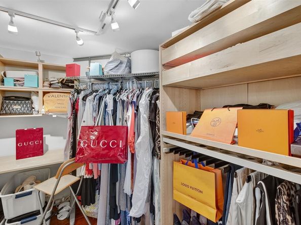 3000 Island Blvd 1904, Aventura FL 33160