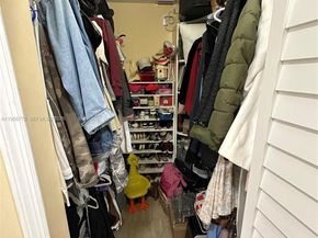 15421 SW 95th Ln, Miami FL 33196