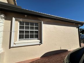 15421 SW 95th Ln, Miami FL 33196