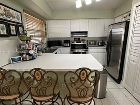 15421 SW 95th Ln, Miami FL 33196