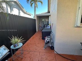 15421 SW 95th Ln, Miami FL 33196