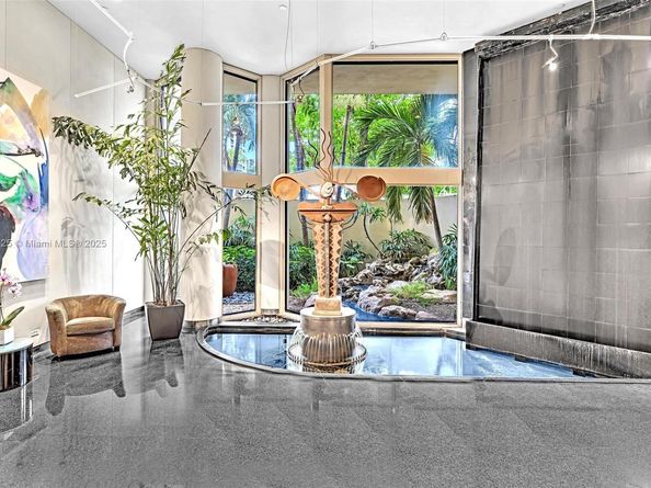 20191 E Country Club Dr 2602, Aventura FL 33180