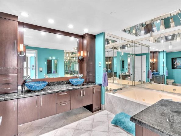 20191 E Country Club Dr 2602, Aventura FL 33180