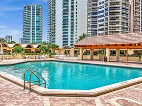 20191 E Country Club Dr 2602, Aventura FL 33180