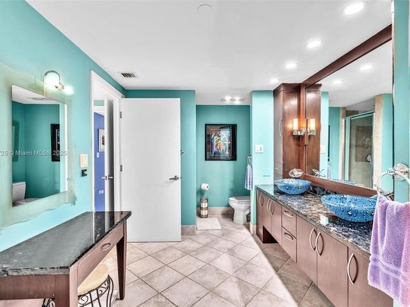 20191 E Country Club Dr 2602, Aventura FL 33180