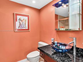 20191 E Country Club Dr 2602, Aventura FL 33180