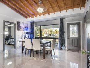 380 SE 1st Ter, Pompano Beach FL 33060