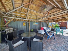 380 SE 1st Ter, Pompano Beach FL 33060