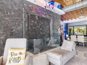 380 SE 1st Ter, Pompano Beach FL 33060